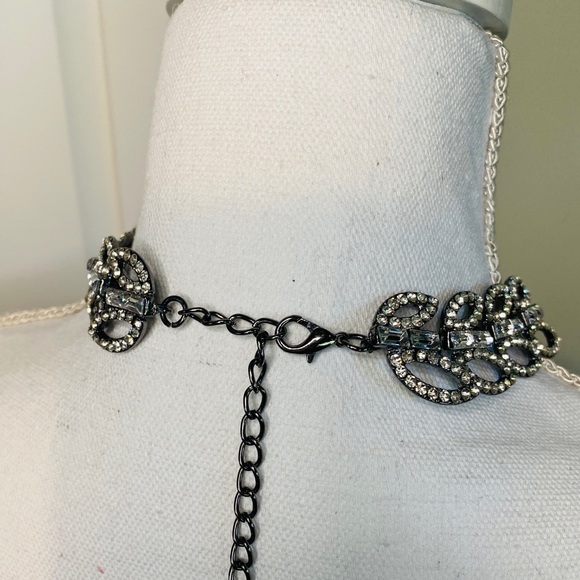 Statement Necklace - Picture 5 of 6